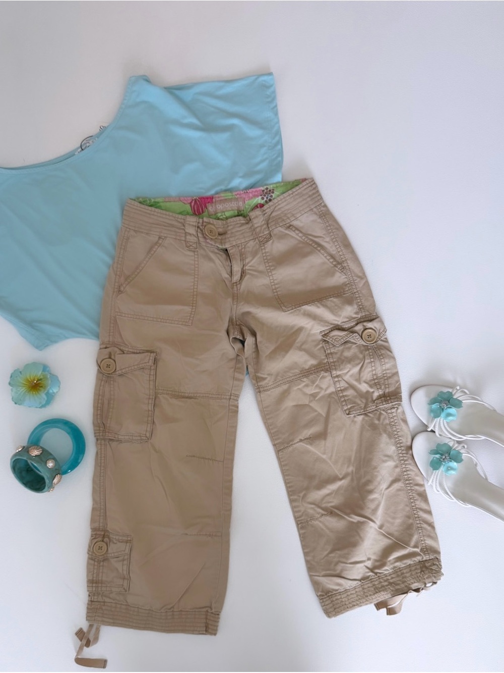 Aeropostale Y2K Beige Cargo Capris Cropped